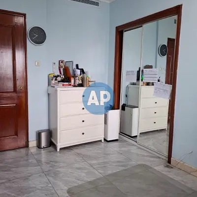 Kamar tidur ke-3 pada Apartemen Pavilion dijual ini dapat digunakan sebagai kamar tamu atau ruang multifungsi dengan suasana nyaman.