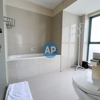 Kamar mandi apartemen jakarta Pavilion 2 kamar mandi Tower 3 renovasi
