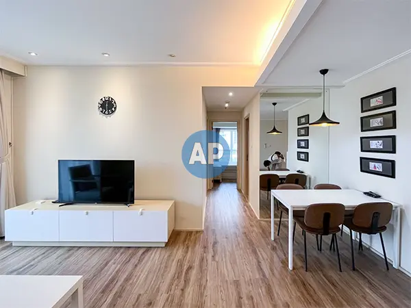 Living room apartemen jakarta Pavilion 2 kamar tidur luas 115 m2 Tower 3 furnish renovasi
