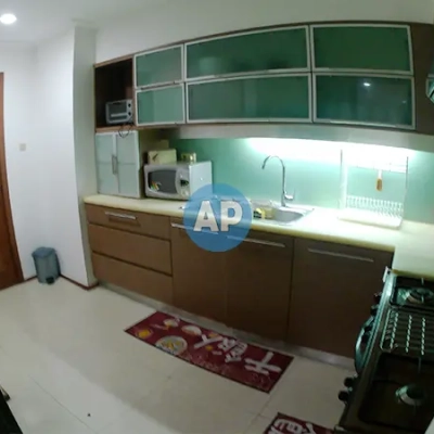 Foto pertama living room unit Apartemen Pavilion for rent, luas 142 m², furnish dan siap huni. Cocok untuk ekspatriat dan profesional.