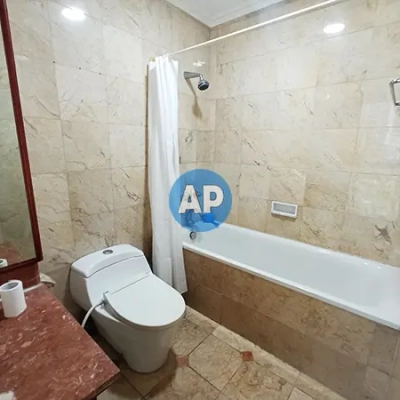 Kamar mandi unit sewa Apartemen Pavilion Jakarta Pusat Tower 2
