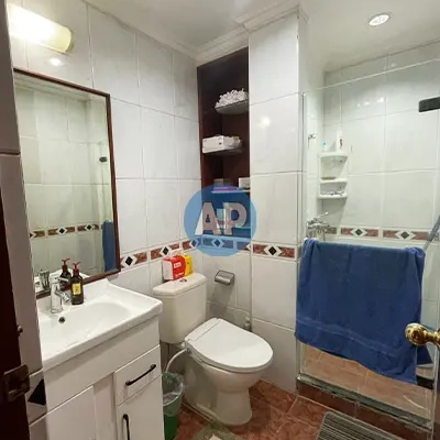 dijual pavilion jakarta kamar mandi kedua apartemen pavilion