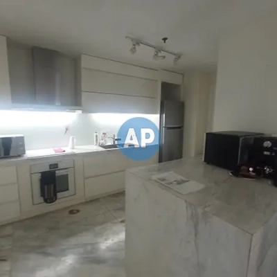 Dapur renovasi unit Apartemen Pavilion Jakarta Tower 2 luas 142 m2