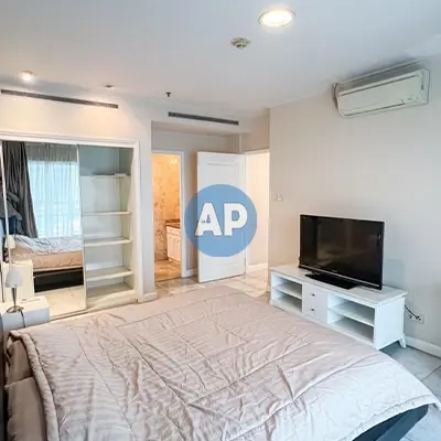 Master bedroom unit disewa Apartemen Pavilion dekat MRT