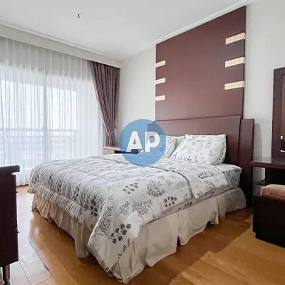 Master bedroom unit sewa apartemen dekat Citywalk Pavilion 3 kamar tidur