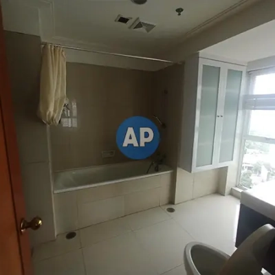 Sewa apartemen Jakarta Pusat Pavilion kamar mandi Tower 3