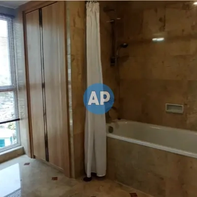 Kamar mandi sewa apartemen Pavilion Sudirman 2 kamar mandi tower 4