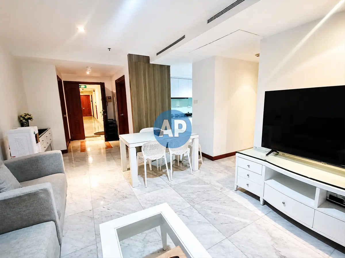 Ruang keluarga apt pavilion sudirman 75 m2
