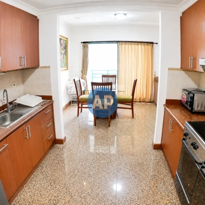 Dapur apartemen Pavilion Jakarta full furnish