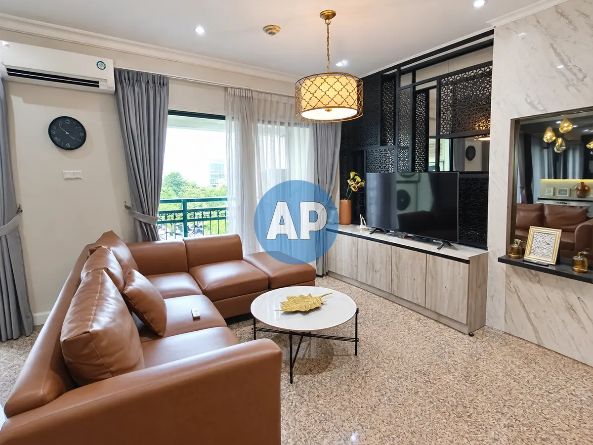 Living room apartemen Pavilion dekat MRT luas 115 m2